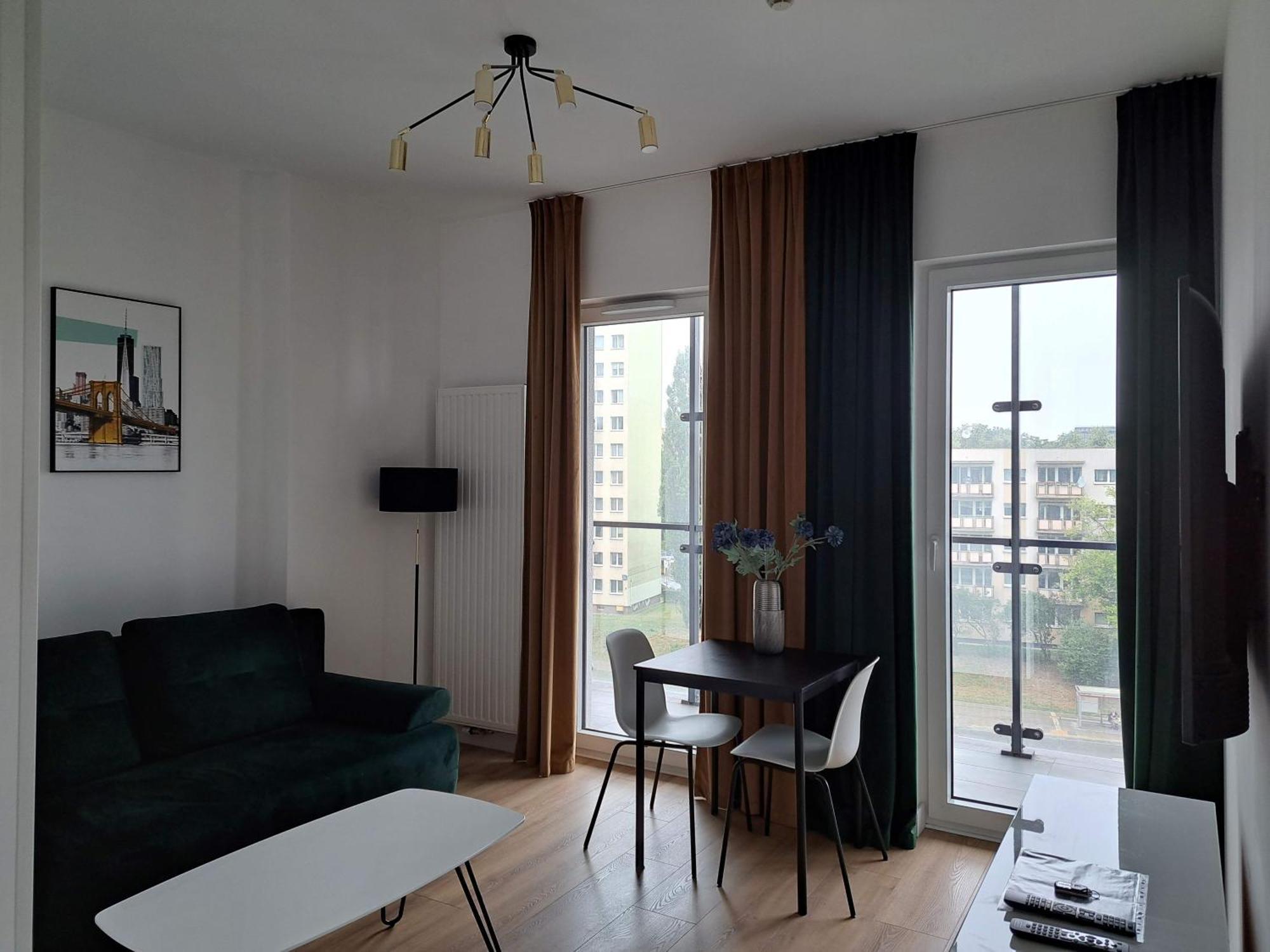 Apartamenty Wola Tower Varşova Dış mekan fotoğraf