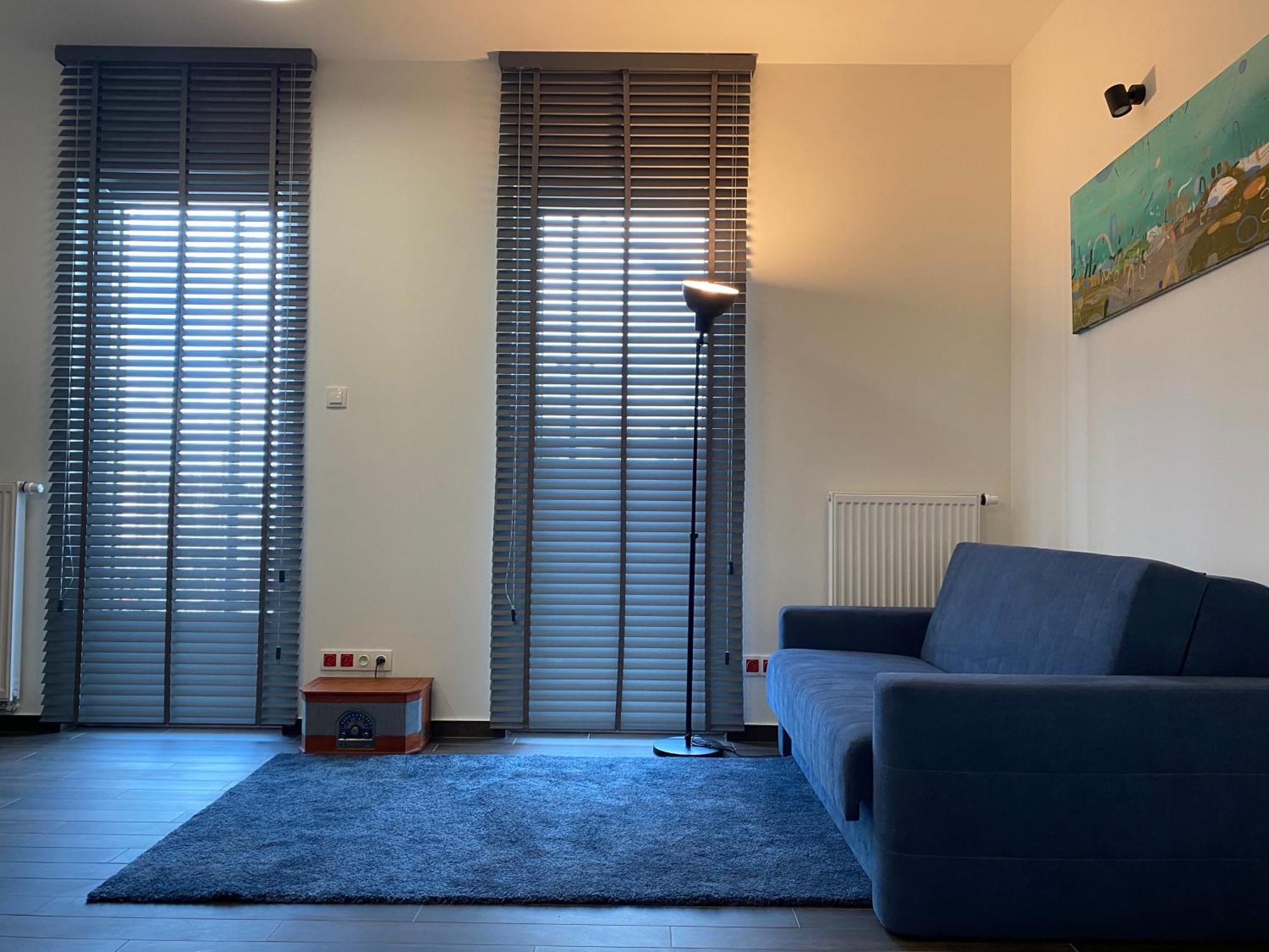 Apartamenty Wola Tower Varşova Dış mekan fotoğraf